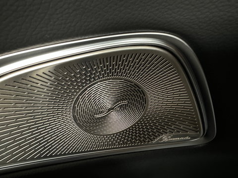 Mercedes-Benz E-Klasse Estate 300 e Luxury Line Pano|Memory