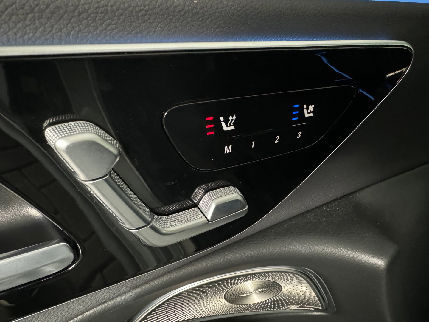 Mercedes-Benz E-Klasse Estate 300 e Luxury Line Pano|Memory