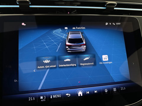 Mercedes-Benz E-Klasse Estate 300 e Luxury Line Pano|Memory