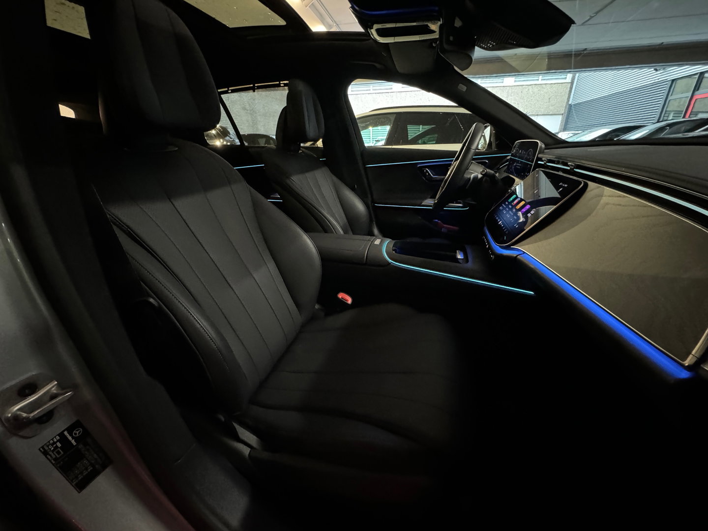 Mercedes-Benz E-Klasse Estate 300 e Luxury Line Pano|Memory