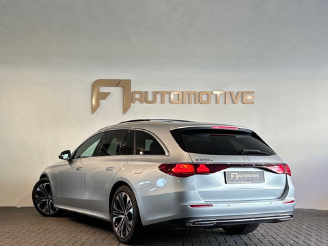 Mercedes-Benz E-Klasse Estate 300 e Luxury Line Pano|Memory