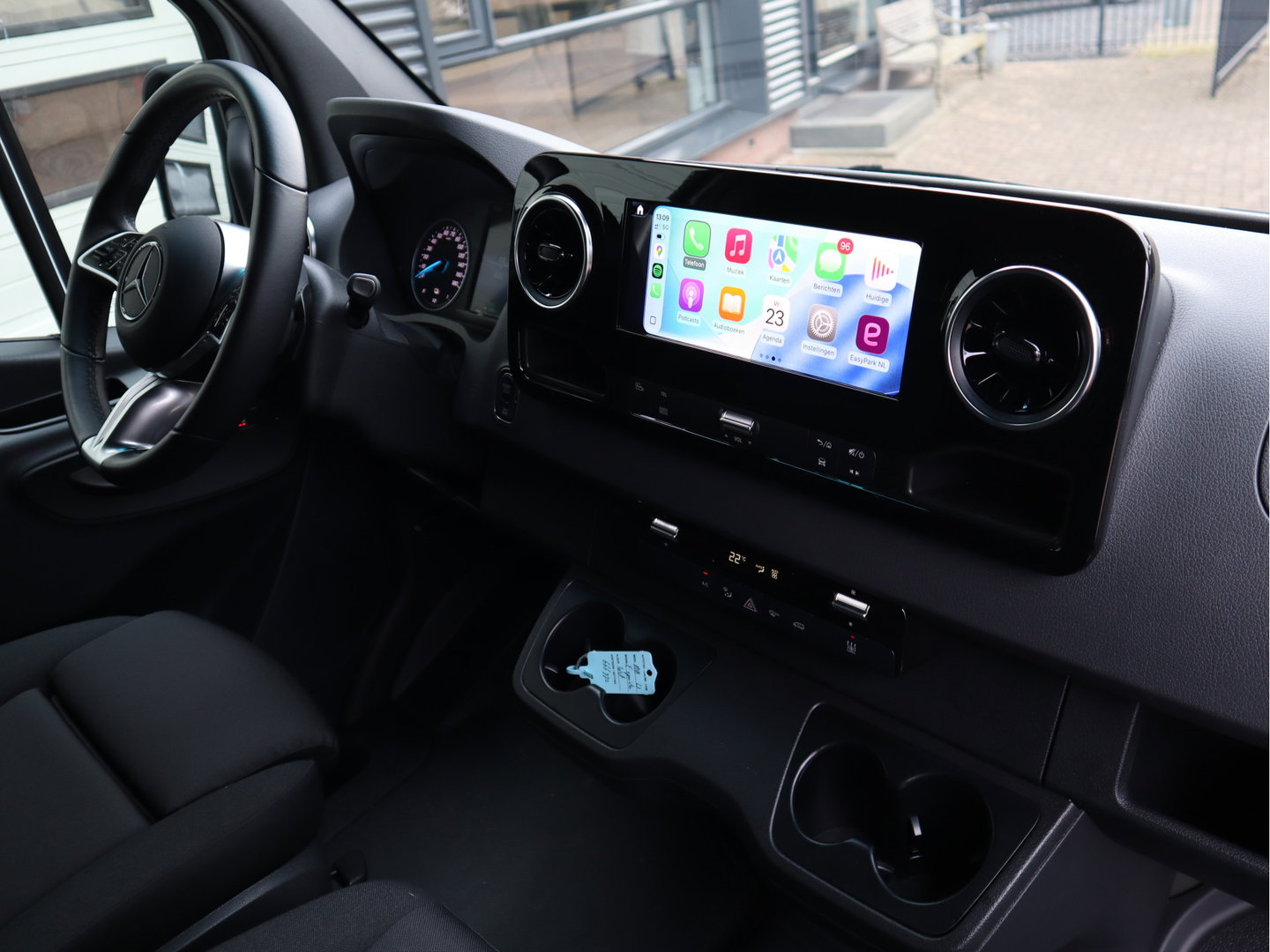 Mercedes-Benz eSprinter 314 Accu 113 kWh WLPT 445 KM AC+DC Snelladen L3H2 Maxi - Trekhaak