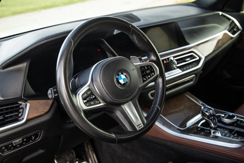 BMW X5 xDrive45e High Executive M PAKKET / BRUIN LEER / DIAMAND POOK / STOEL VERWARMING / CAMERA