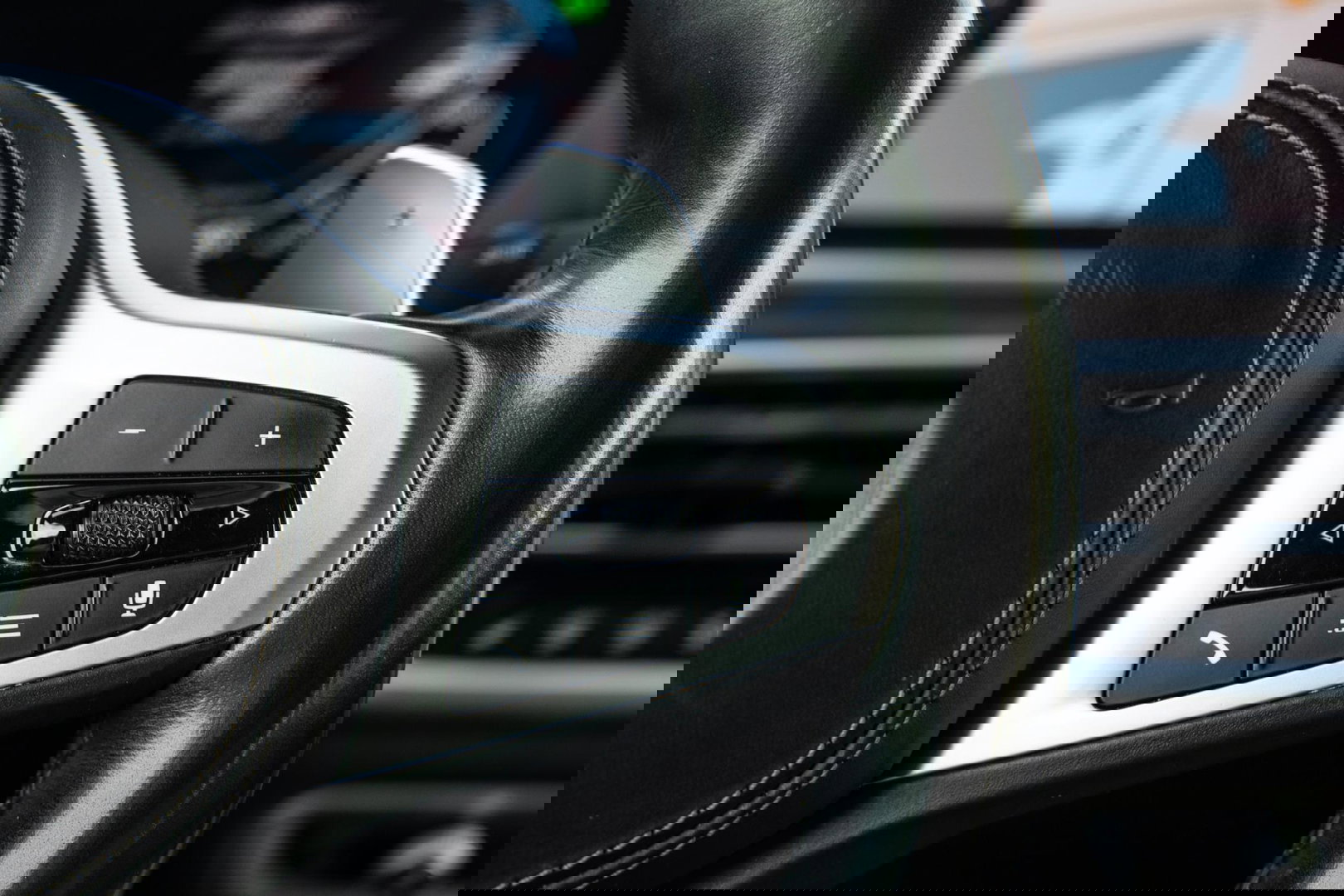 BMW X5 xDrive45e High Executive M PAKKET / BRUIN LEER / DIAMAND POOK / STOEL VERWARMING / CAMERA