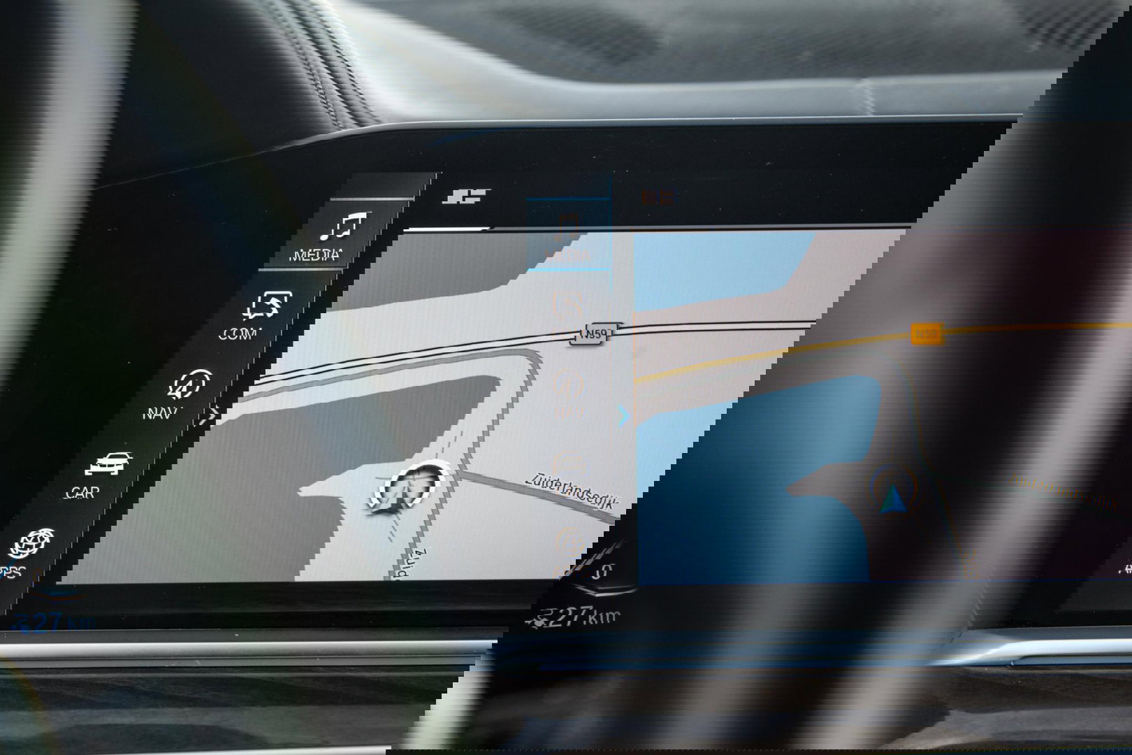 BMW X5 xDrive45e High Executive M PAKKET / BRUIN LEER / DIAMAND POOK / STOEL VERWARMING / CAMERA