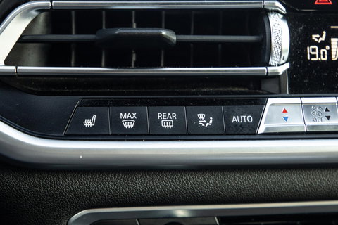 BMW X5 xDrive45e High Executive M PAKKET / BRUIN LEER / DIAMAND POOK / STOEL VERWARMING / CAMERA