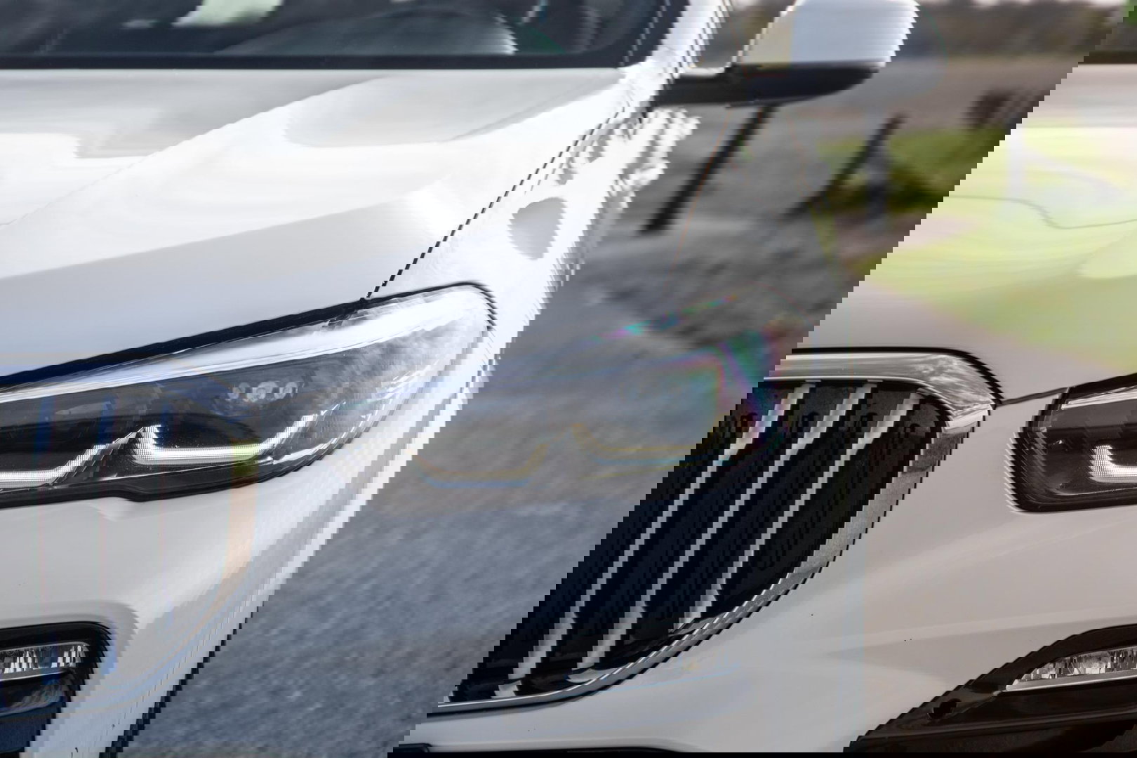 BMW X5 xDrive45e High Executive M PAKKET / BRUIN LEER / DIAMAND POOK / STOEL VERWARMING / CAMERA