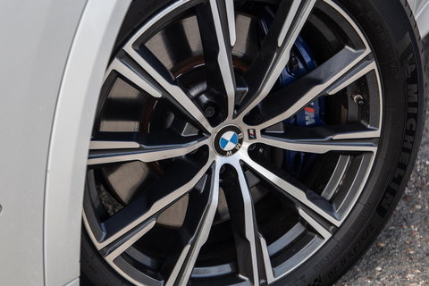 BMW X5 xDrive45e High Executive M PAKKET / BRUIN LEER / DIAMAND POOK / STOEL VERWARMING / CAMERA