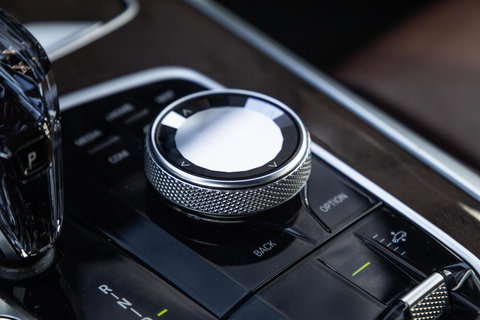 BMW X5 xDrive45e High Executive M PAKKET / BRUIN LEER / DIAMAND POOK / STOEL VERWARMING / CAMERA