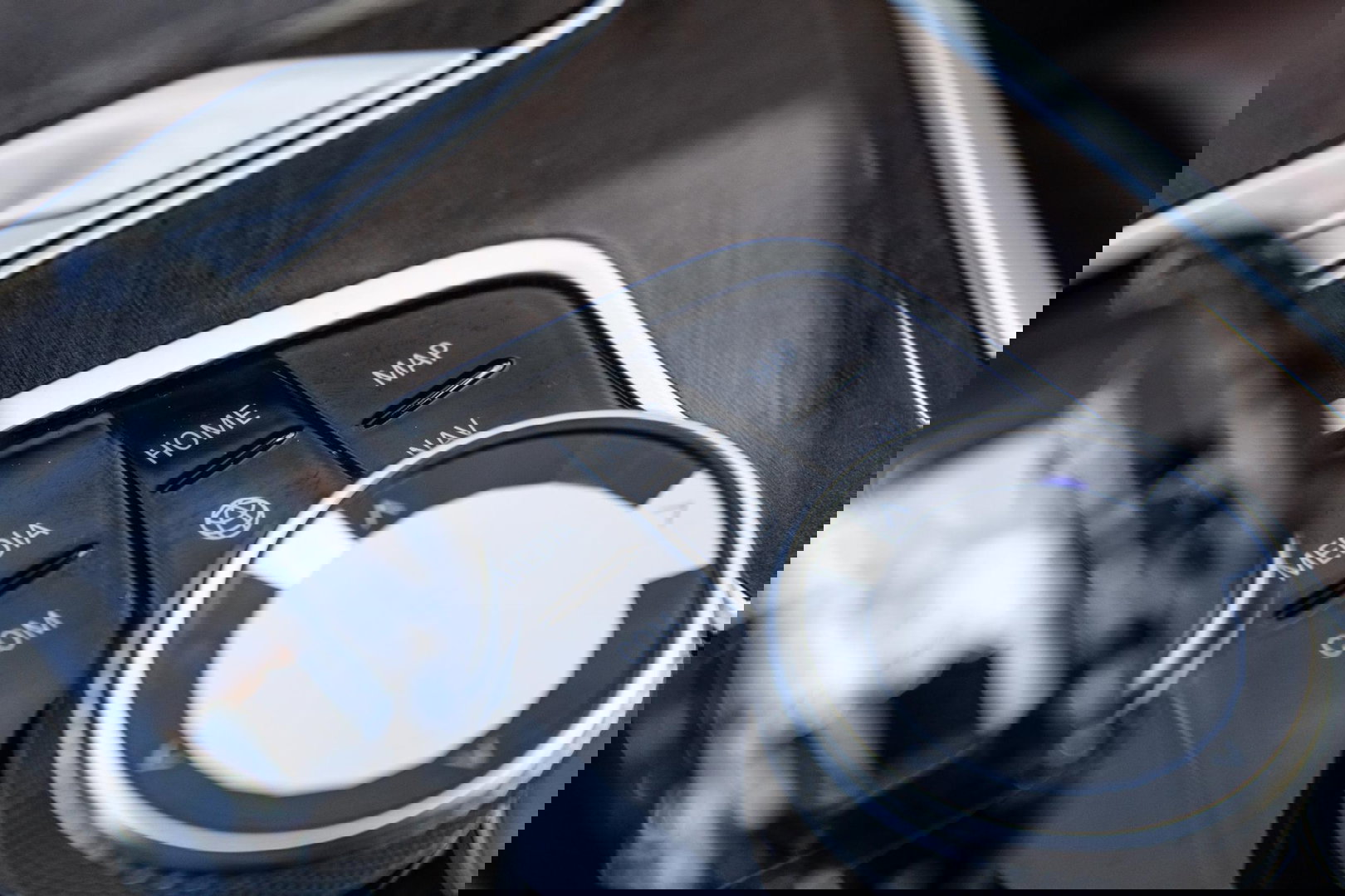 BMW X5 xDrive45e High Executive M PAKKET / BRUIN LEER / DIAMAND POOK / STOEL VERWARMING / CAMERA