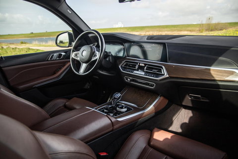 BMW X5 xDrive45e High Executive M PAKKET / BRUIN LEER / DIAMAND POOK / STOEL VERWARMING / CAMERA