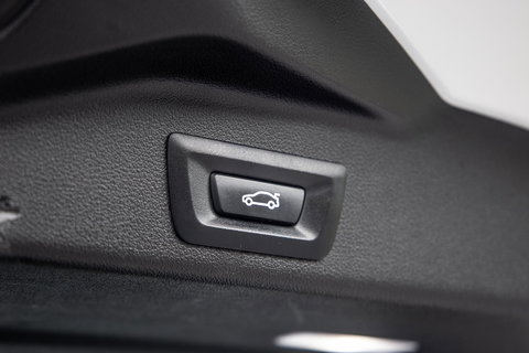 BMW X5 xDrive45e High Executive M PAKKET / BRUIN LEER / DIAMAND POOK / STOEL VERWARMING / CAMERA