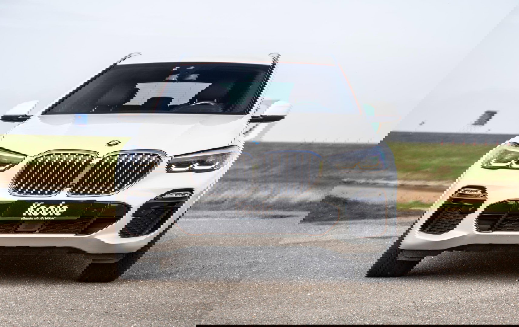 BMW X5 xDrive45e High Executive M PAKKET / BRUIN LEER / DIAMAND POOK / STOEL VERWARMING / CAMERA