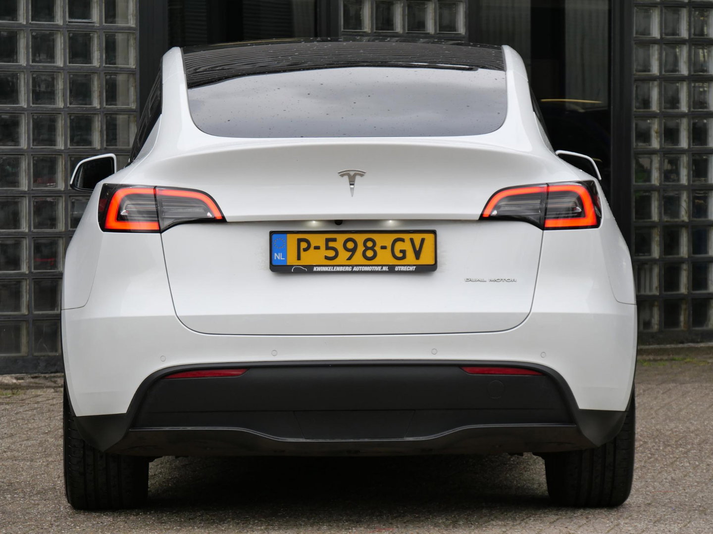 Tesla Model Y 75kWh AWD LONG RANGE/ ELEKT. KLEP/ PREMIUM AUDIO/ SOH 93%