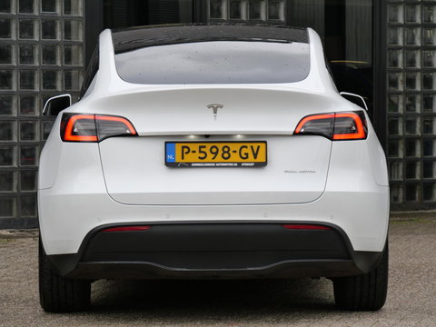 Tesla Model Y 75kWh AWD LONG RANGE/ ELEKT. KLEP/ PREMIUM AUDIO/ SOH 93%