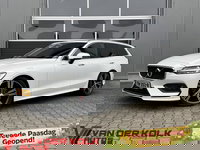 Volvo V60 - 2.0 D4 Momentum Automaat | Panorama | LED | Leder | Camera | CarPlay | Navigatie | Cruise | Climate