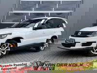 Volkswagen Tiguan - 1.4 TSI Sport&Style Automaat | Panorama | Navigatie | Camera | Climate | Cruise