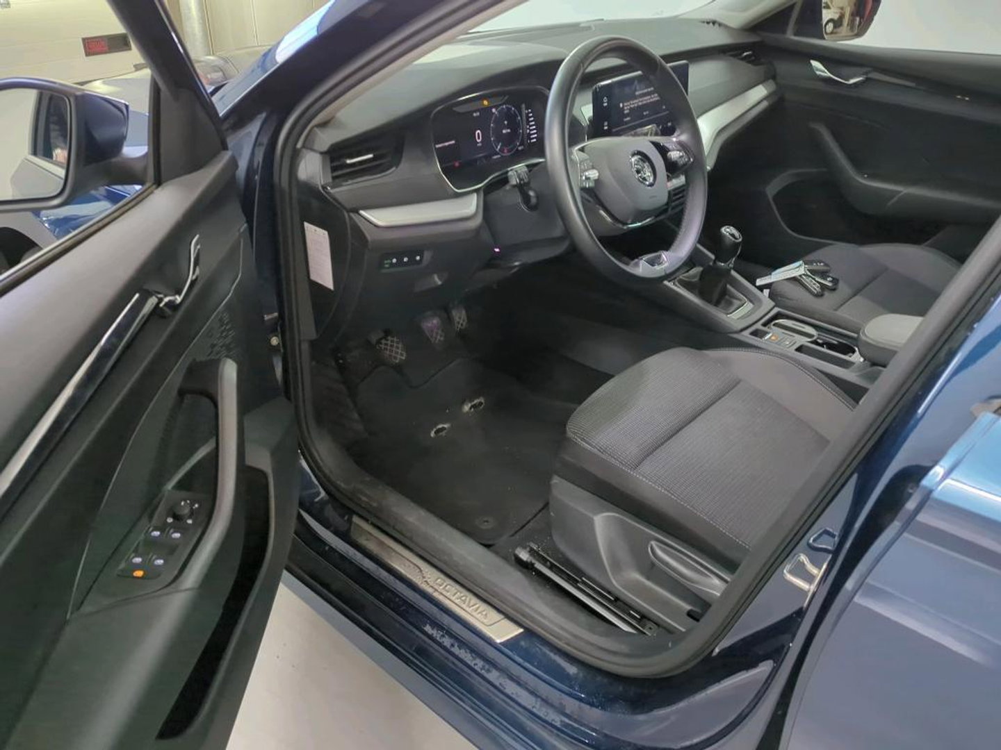 Škoda Octavia Combi 1.0 TSI Ambition | TREKHAAK | CAMERA | APPLE CAR PLAY | LED | CRUISE | DAB