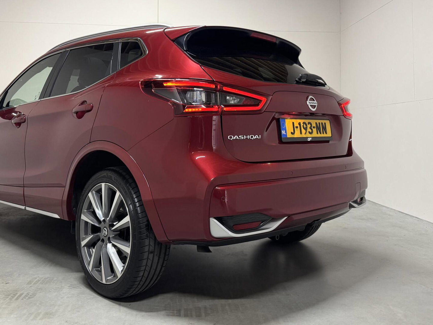 Nissan QASHQAI 1.3 DIG-T Tekna+ Pano Leer 360° CarPlay Trekh. NAP