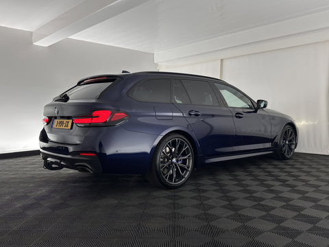 BMW 5 Serie Touring 530d High Executive Edition M-Sportpack (INCL.BTW) Aut. *PANO | HEAD-UP | LASERLIGHT | LEATHER | TOP-VIEW | HARMAN/KARDON |  ADAPTIVE-CRUISE | BLINDSPOT | HEATED-COMFORTSEATS | KEYLESS | DAB | DIGI-COCKPIT | PRIVACY-GLASS | SHIFT-P