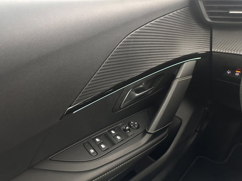 Peugeot e-208 EV GT 350 50 kWh [ 3-Fase ] *HEATPUMP | PANO | FULL-LED | DIGI-COCKPIT | BLINDSPOT | CAMERA | LEATHER-ALCANTARA | AMBIENTLIGHT | NAVI-FULLMAP | LANE-ASSIST | KEYLESS | DAB | CCS-FASTLOADER | HEATED-SPORTSEATS