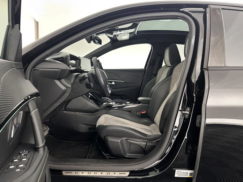 Peugeot e-208 EV GT 350 50 kWh [ 3-Fase ] *HEATPUMP | PANO | FULL-LED | DIGI-COCKPIT | BLINDSPOT | CAMERA | LEATHER-ALCANTARA | AMBIENTLIGHT | NAVI-FULLMAP | LANE-ASSIST | KEYLESS | DAB | CCS-FASTLOADER | HEATED-SPORTSEATS