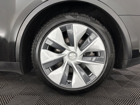 Tesla Model Y RWD 58 kWh [ 3-Fase ] {SOH-91%} (INCL-BTW) Aut. *PANO | LEATHER | TOWBAR | AUTO-PILOT | NAVI-FULLMAP | MATRIX-LED | KEYLESS | CAMERA | DAB+ | HEATED-COMFORTSEATS | PRIVACYGLASS | TOPVIEW | 19''ALU*