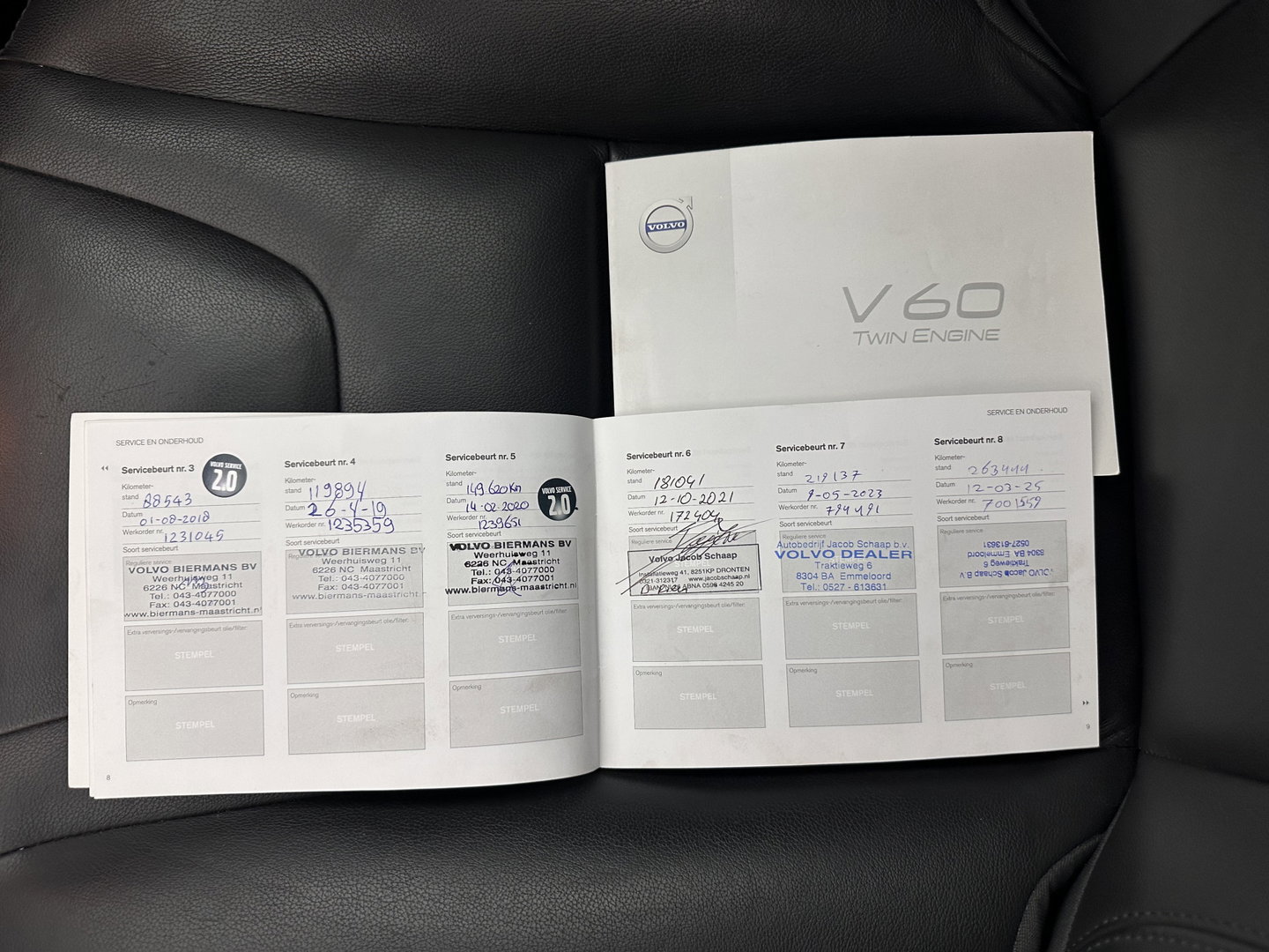 Volvo V60 2.4 D6 Twin Engine Summum (Plug-in) Aut. *PANO | LEATHER | MEMORY-PACK | NAVI-FULLMAP | HEATED-COMFORTSEATS | NAVI-FULLMAP | CAMERA | ECC | PDC | CRUISE | TOWBAR | 17''ALU*