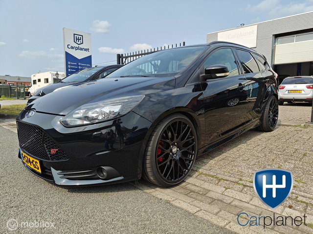 Ford Focus - Wagon 2.0 EcoBoost ST-3 2e eigenaar 280pk