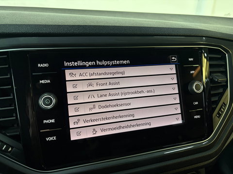 Volkswagen T-Roc 1.5 TSI R-Line Cam*Led*Keyless*Blindspot