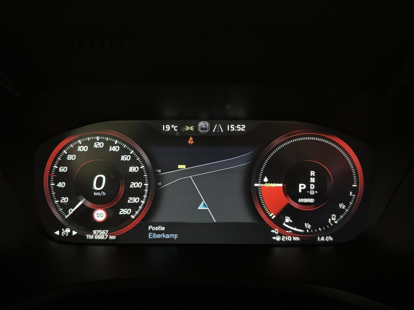 Volvo V60 2.0 T8 Twin Engine AWD R-Design Pano H/K 360 HUD