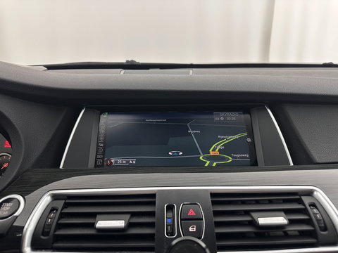 BMW 5 Serie Gran Turismo 535xi High Executive Aut. *HEAD-UP | LEATHER | XENON | SOFT-CLOSE | CAMERA | BLINDSPOT | HEATED-COMFORTSEATS | PRIVACY-GLASS | NAVI-FULLMAP | ECC | PDC | CRUISE | 18''ALU*