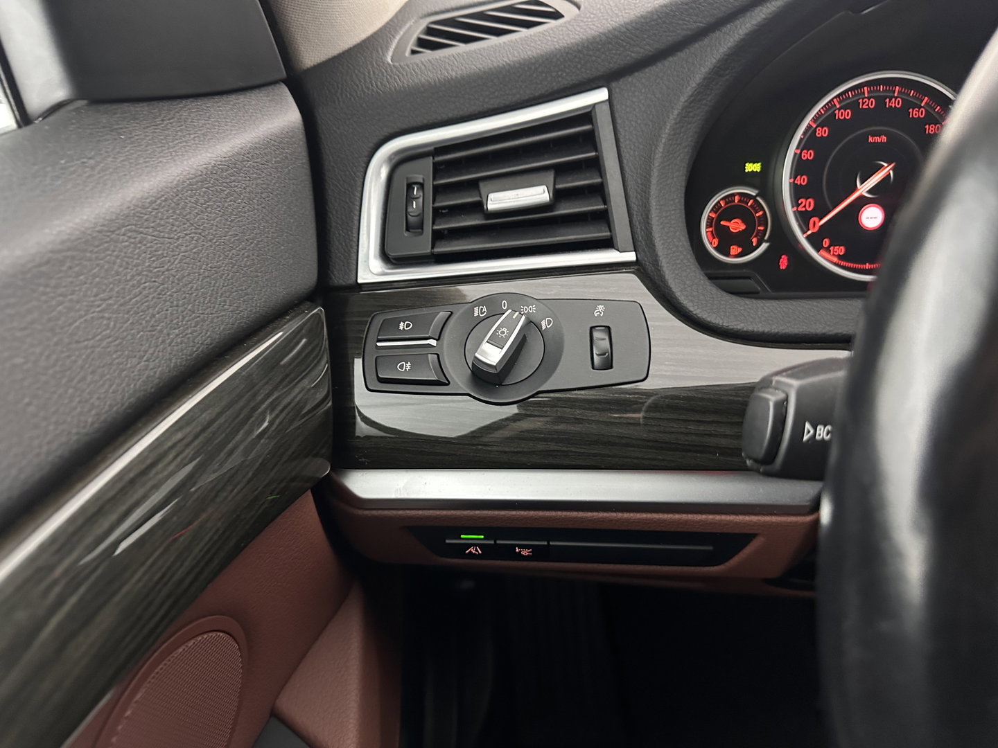 BMW 5 Serie Gran Turismo 535xi High Executive Aut. *HEAD-UP | LEATHER | XENON | SOFT-CLOSE | CAMERA | BLINDSPOT | HEATED-COMFORTSEATS | PRIVACY-GLASS | NAVI-FULLMAP | ECC | PDC | CRUISE | 18''ALU*