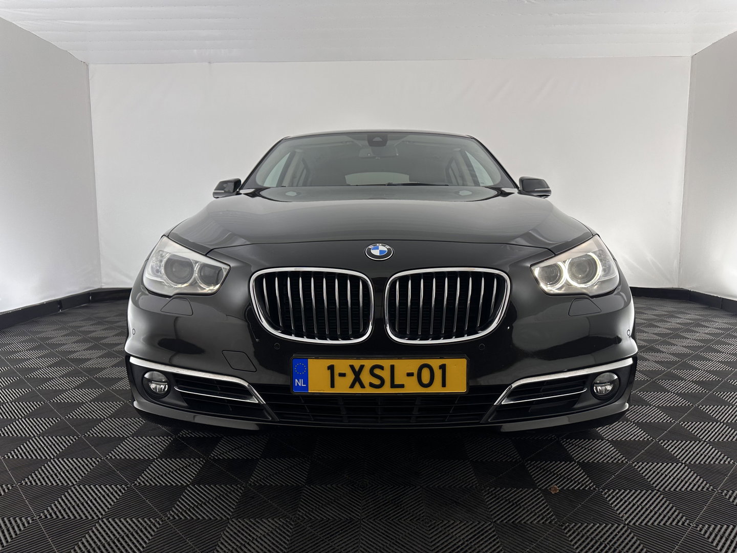 BMW 5 Serie Gran Turismo 535xi High Executive Aut. *HEAD-UP | LEATHER | XENON | SOFT-CLOSE | CAMERA | BLINDSPOT | HEATED-COMFORTSEATS | PRIVACY-GLASS | NAVI-FULLMAP | ECC | PDC | CRUISE | 18''ALU*