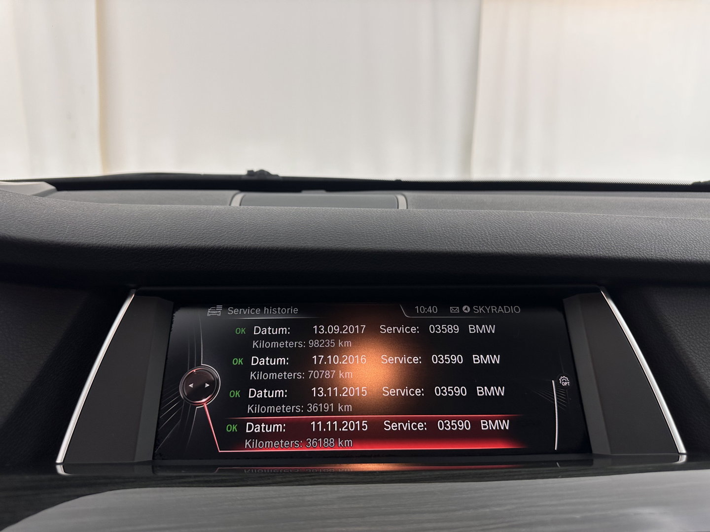 BMW 5 Serie Gran Turismo 535xi High Executive Aut. *HEAD-UP | LEATHER | XENON | SOFT-CLOSE | CAMERA | BLINDSPOT | HEATED-COMFORTSEATS | PRIVACY-GLASS | NAVI-FULLMAP | ECC | PDC | CRUISE | 18''ALU*