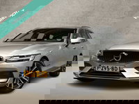 Volvo V60 - 2.0 B3 Sport 163Pk Automaat (APPLE CARPLAY, LEDER, STUUR/STOELVERWARMING, CAMERA, SPORTSTOELEN, KEYLESS, ELEK ACHTERKLEP, TREKHAAK, NIEUWSTAAT)