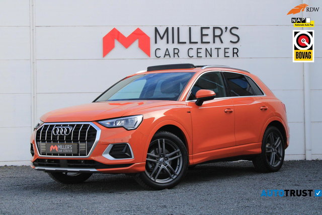 Audi Q3 - 35 TFSI S Line Pro Pano Carplay Leder Stoelverwarming Lane Assist