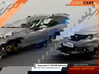 Peugeot 2008 - 1.2 PureTech Allure Navigatie Parkeersensoren achter Cruise Control Climate Control Half leder Lichtmetalen velgen Getinte ramen
