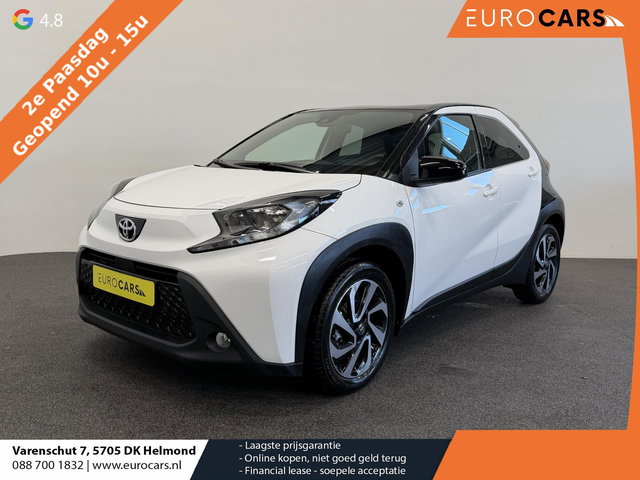Toyota Aygo - X 1.0 VVT-i Automaat Pulse | Navigatie | Apple Carplay/Android Auto | Camera | 17" Lichtmetalen Velgen | Climate Control | Adaptive Cruise Control | Two Tone