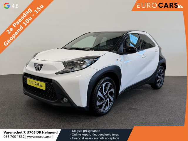 Toyota Aygo - X 1.0 VVT-i Automaat Pulse | Navigatie | Apple Carplay/Android Auto | Camera | 17" Lichtmetalen Velgen | Climate Control | Adaptive Cruise Control | Two Tone