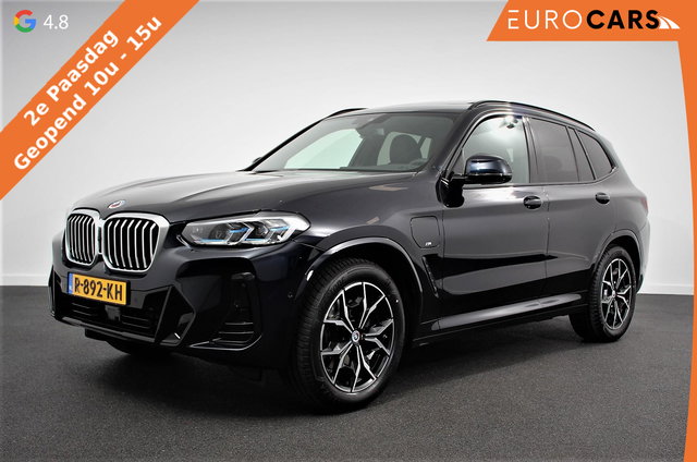 BMW X3 - xDrive30e M Sport High Executive | Leder | Schuif/kantel dak | Navigatie | Climate Control | Camera | Electrisch bedienbare achterklep | Active Cruise Control | 19" Lichtmetalen velgen