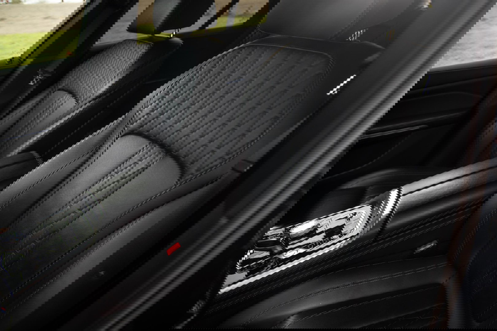 BMW X5 xDrive45e High Executive SKYLOUNGE / LASER / 4WIELSTURING / DIMAND POOK / LEDER / MAXTON / M PAKKET