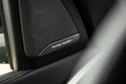 BMW X5 xDrive45e High Executive SKYLOUNGE / LASER / 4WIELSTURING / DIMAND POOK / LEDER / MAXTON / M PAKKET