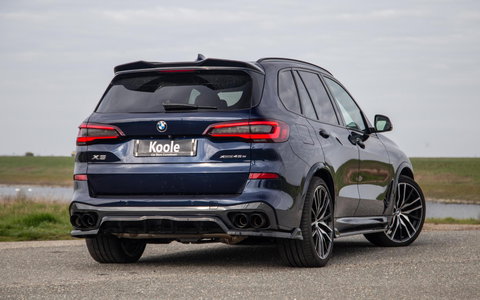 BMW X5 xDrive45e High Executive SKYLOUNGE / LASER / 4WIELSTURING / DIMAND POOK / LEDER / MAXTON / M PAKKET