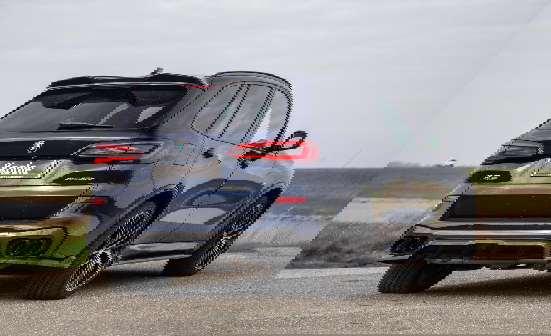 BMW X5 xDrive45e High Executive SKYLOUNGE / LASER / 4WIELSTURING / DIMAND POOK / LEDER / MAXTON / M PAKKET