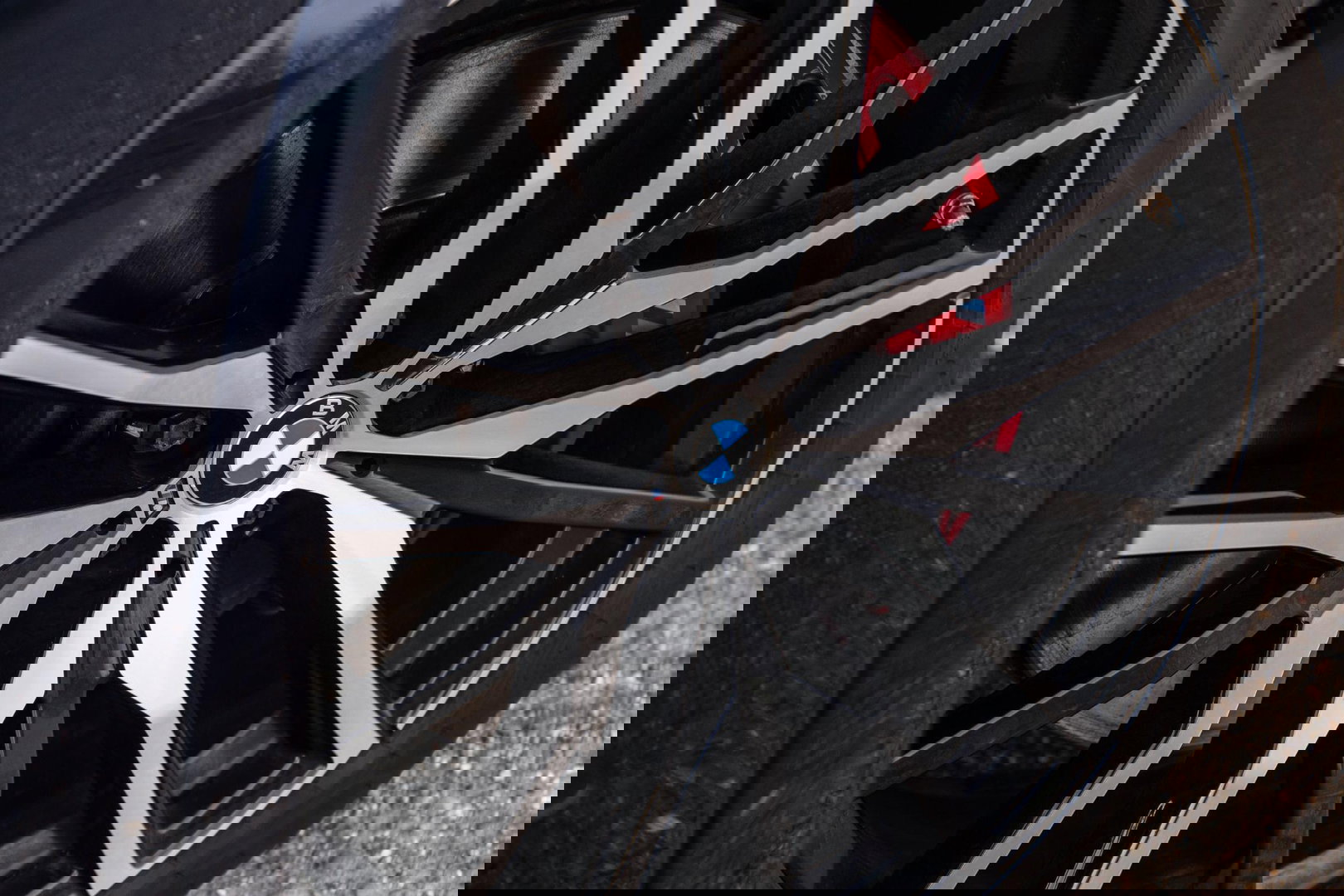 BMW X5 xDrive45e High Executive SKYLOUNGE / LASER / 4WIELSTURING / DIMAND POOK / LEDER / MAXTON / M PAKKET