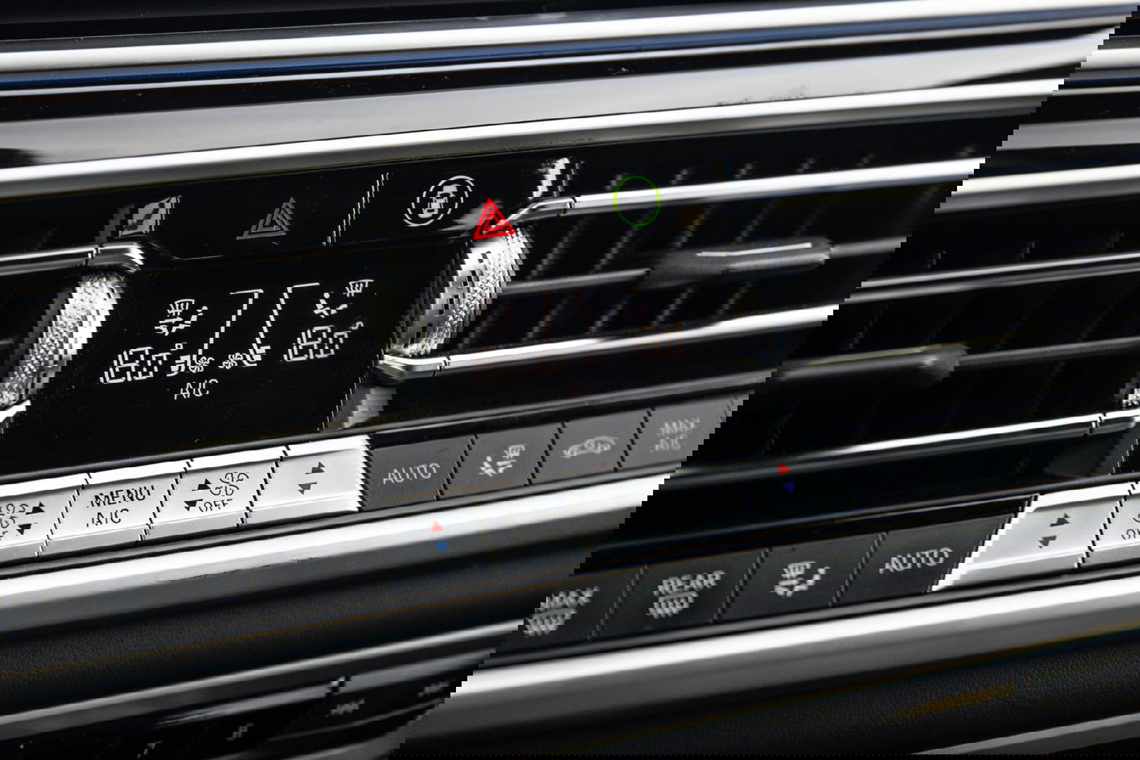 BMW X5 xDrive45e High Executive SKYLOUNGE / LASER / 4WIELSTURING / DIMAND POOK / LEDER / MAXTON / M PAKKET