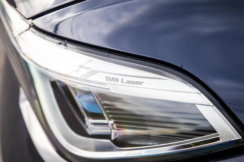 BMW X5 xDrive45e High Executive SKYLOUNGE / LASER / 4WIELSTURING / DIMAND POOK / LEDER / MAXTON / M PAKKET