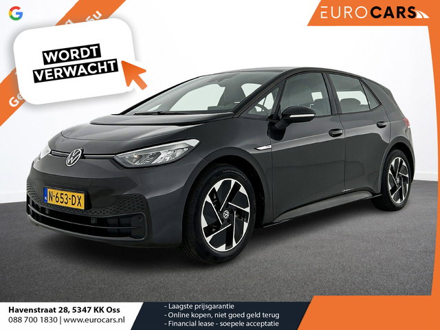 Volkswagen ID.3 - Life 58 kWh Airco ECC Full LED Navi Carplay PDC VA+ Camera Adaptive Cruise Control 18" LM Velgen
