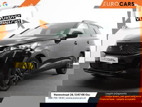 Peugeot 5008 - 1.2 PureTech 130pk Automaat GT Black Pack 7p Climate control Adaptive Cruise control Camera Verwarmde voorstoelen Keyless Navigatie LED Apple Carplay/ Android Auto